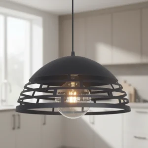 Lámpara colgante PARLA de metal color negro estilo industrial. Ideal para cocina, comedor o dormitorio.