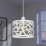Lámpara colgante RONDA blanca de metal, estilo moderno. Ideal para living, comedor o dormitorio.