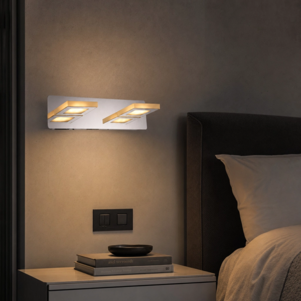 Mattinata | Aplique Metal Moderno Sereno Doble Cuadrado LED en dormitorio moderno argentino